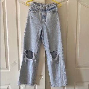 ZARA Distressed Light Blue Women's Jeans. Size 4